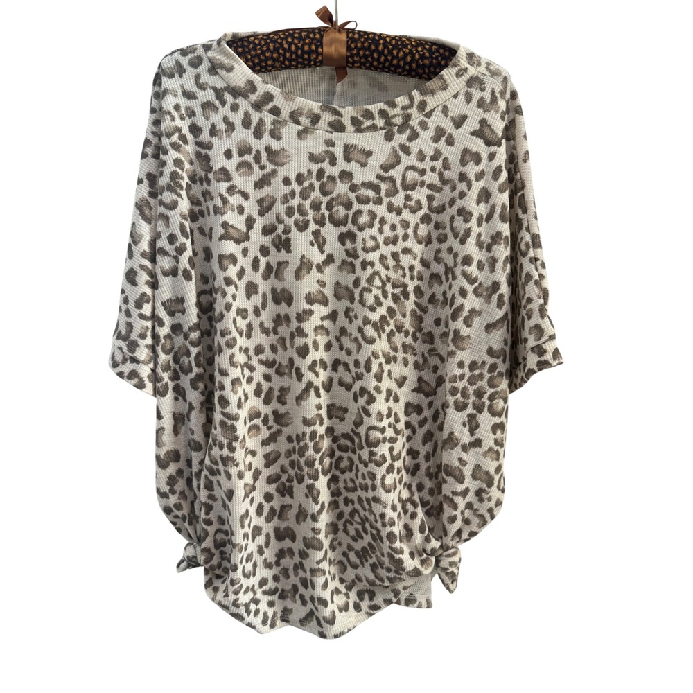 Cherish Leopard Print Waffle Knit Top Womens Small Crew Neck Side Knot T22298